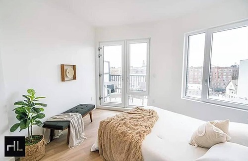 Flatbush Apartment | Luxury 1-bed apartment in full amenity building.