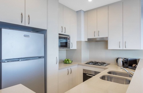 Sydney Central Business District Apartment | Luxury 1 Bedroom Altitude Suite at Kent Street, Sydney CBD