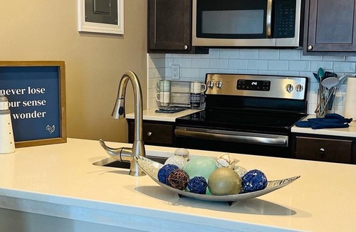 St. Louis Condo | Luxury 1 bedroom Condo located in tower grove area