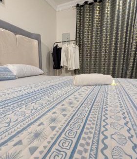 Faisalabad Apartment | Luxury 1BHK studio site parking self check-in