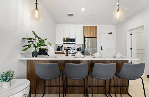 Everett Apartment | Luxury 1BR near Boston 1vtw