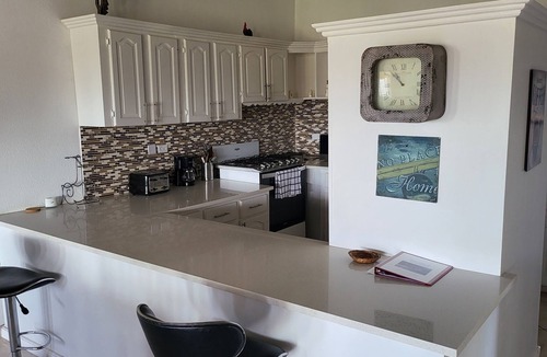 Welches Villa | Luxury 2 Bedroom 2 Bathroom Villa the south coast maxwell beach area
