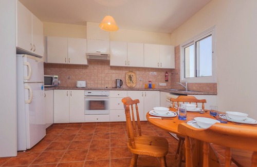 Polis Apartment | Luxury 2 bedroom apartment, pool, excellent views, by the sea, central location