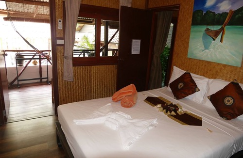 Lamai House | Luxury 2 bedroom bungalow, jacuzzi pool, 5 min beach FREE BREAKFAST!