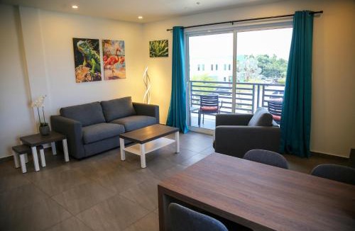 Oranjestad-West Apartment | Luxury 2-BR Apartment nr 3