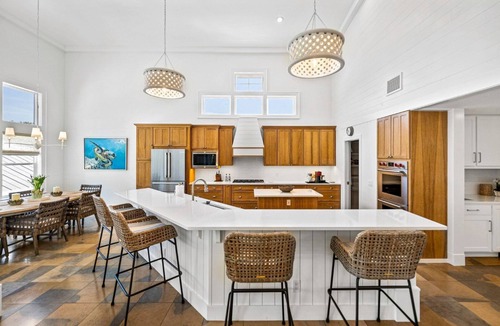Golden Beach House | Luxury - 255 Wheeler - 6 bedrooms - sleeps 12 - Pool - 2 block from the Beach!