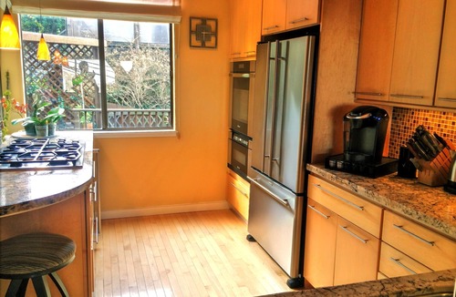 Noe Valley House | Luxury 2BR/2.5BA Home, Heart of Noe, Amazing Views, Chef's Kitchen, Spa, Parking