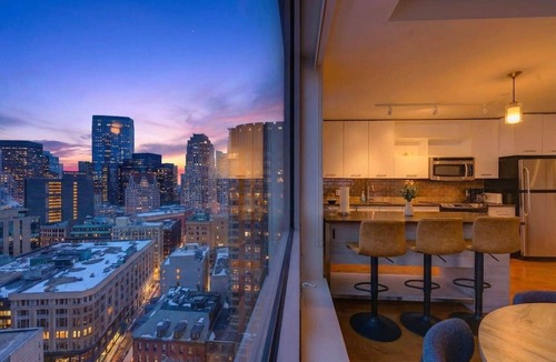 Boston Apartment | Luxury 2BR/2BA | Prime Downtown Boston