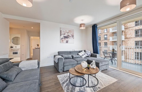 Marlborough Apartment | Luxury 2BR Apartment I Sleep 8 I Direct to Wembley & Euston