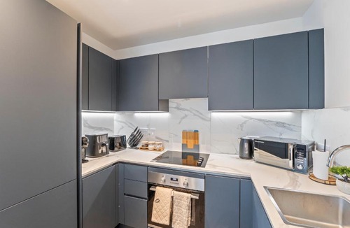 Marlborough Apartment | Luxury 2BR Apartment I Sleep 8 I Direct to Wembley & Euston