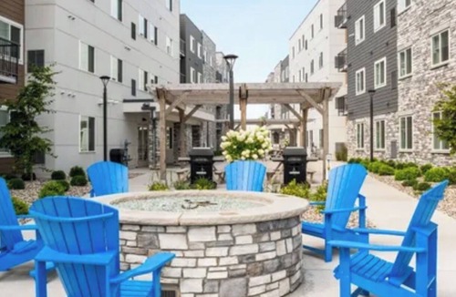Arrowood Apartment | Luxury 2BR Apartment in Fabulous Charlotte
