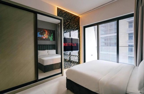 Business Bay Apartment | Luxury 2BR Apt | Infinity Pool with Burj View