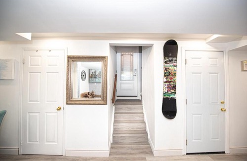 Beverley Glen Apartment | Luxury 2BR Guest Suite