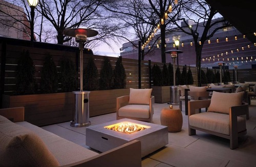 White Plains Hotel | Luxury 2BR Unit for a Cozy Stay! Near Downtown, Onsite Restaurant, Free Shuttle