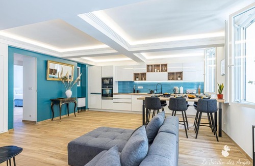 Carabacel Apartment | Luxury 3 Bdr Garden & Parking - Angels' Garden