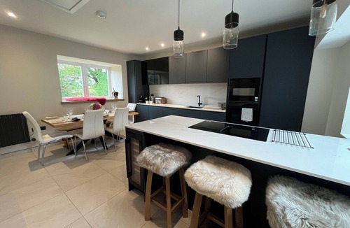 Tarbert Cottage | Luxury 3 bedroom cottage set on Scottish estate, pet allowed