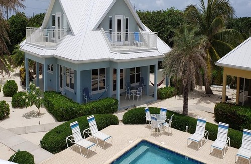 North Side Villa | Luxury 3bd Beach Front 4 Green Stunning Views