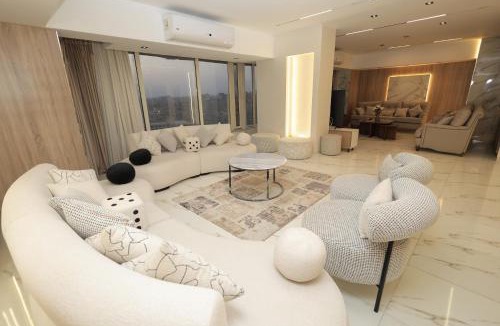 Oula Apartment | Luxury 3BR Modern with Nile View from All Rooms