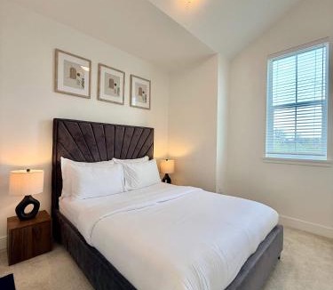 Willoughby House | Luxury 3Br Oasis Gated Yard Pets Welcome