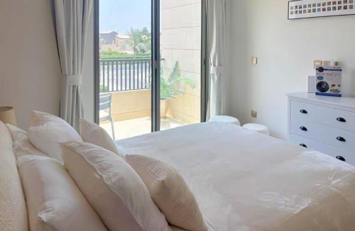 Dubai Villa | Luxury 3BR Villa with Pool View & Modern Comfort