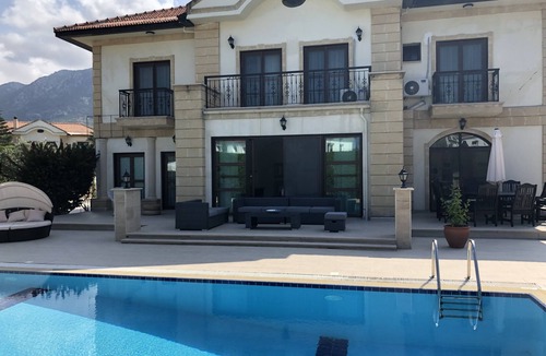 Kyrenia District House | Luxury 4 Bedroom, 3 Bathroom Mediterranean Villa in Lapta minutes from the Sea