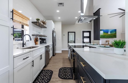 Lake Clarke Shores House | Luxury 4BR/2BA Heated Pool Oasis - Mini Golf