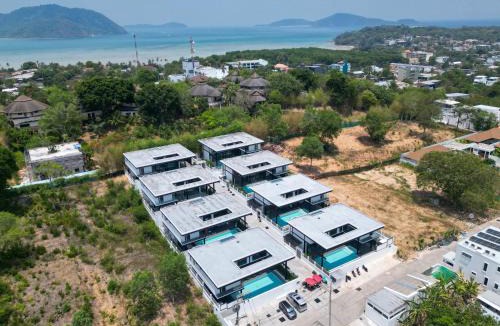 Ban Saiyuan Villa | LUXURY 4BR Oxygen Pool Villa Near Nai Harn Beach - Sunset Garden 7