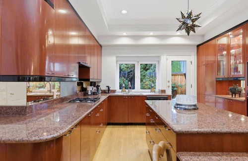 West Vancouver Villa | Luxury 5-BR Spanish Villa near beach w/ocean view