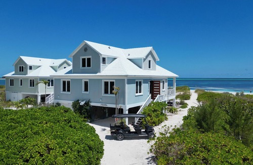 Spanish Wells Villa | Luxury 5BR Beachfront Villa “This Is It” + free premium 6-Seater Golf Cart