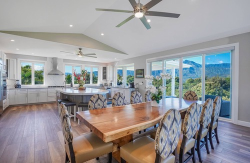 Princeville House | Luxury 5BR Hanalei Bay, Lumahai, Bali Hai Pool View Estate