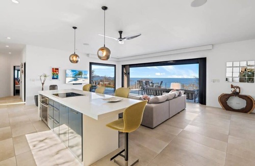 Potrero House | Luxury 5BR Oceanview Villa with Infinity Pool, King Beds, and Sunset Views Over