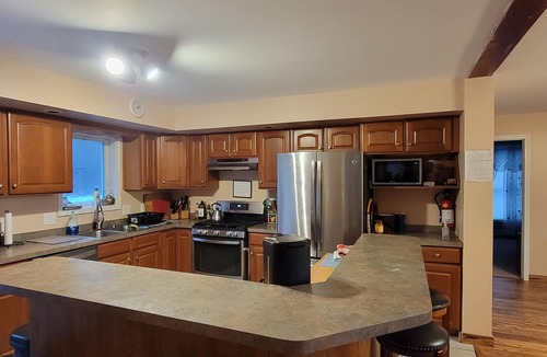 Mendon House | Luxury 7BR/7BA Mountain Retreat with Sauna, Hot Tub, and Stunning Views
