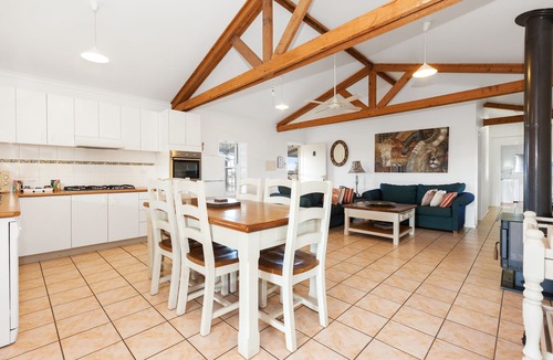 Gulgong Apartment | Luxury accommodation in a rural setting within the Mudgee region, NSW.