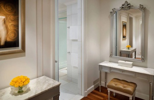 Jadaf Hotel | Luxury & Adventure Oasis | Designer Stay w/Pool, Minutes from City Excursions &