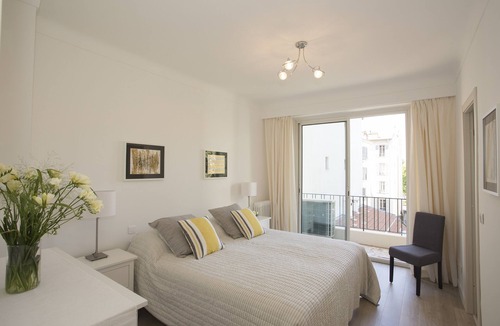 Carre d'Or Apartment | Luxury air-conditioned apartment in Carré d’Or, 200m from beach, 2 balconies