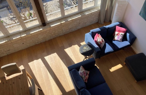Aubeterre-sur-Dronne Apartment | Luxury and comfortable apartment with beautiful views in centre of village