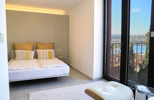 Koper Apartment | Luxury and modern designed holiday apartment by the beach, in the city center.
