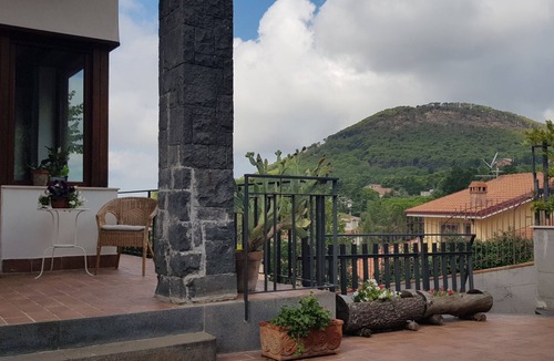 Nicolosi Villa | Luxury and tranquility just a few steps from Etna, Catania and Taormina