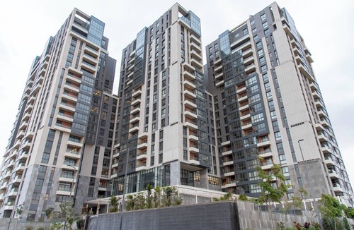 Al Haram Apartment | Luxury Apartment at Aeon Towers