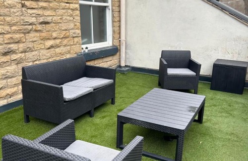 Sheffield Apartment | Luxury Apartment - Great Location