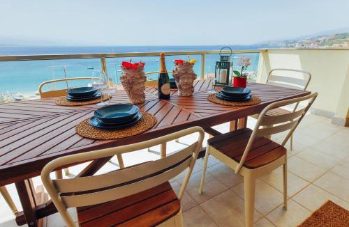 Capo Peloro Apartment | Luxury Apartment