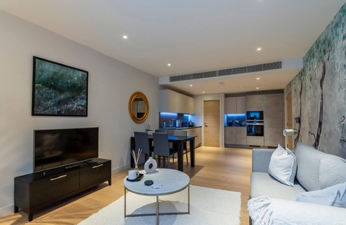 Churchill Apartment | Luxury Apartment to rent in SW1 London