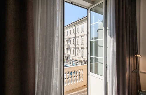 Trieste City Centre Apartment | Luxury apartment with terrace on Oberdan Square (4 places in the center)
