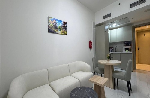 Jebel Ali Hotel | Luxury Apartment with Pool Gym