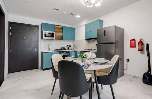 Al Barsha Apartment | Luxury Apartment with Private Pool & Rooftop Views