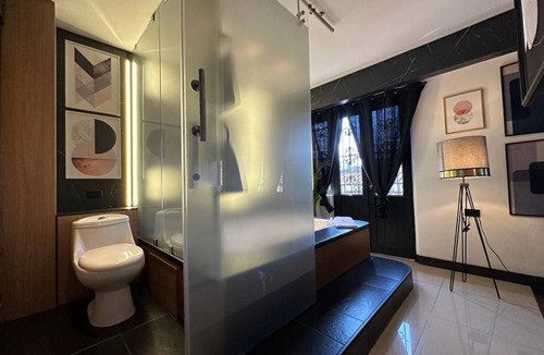 La Estrella Apartment | Luxury apt with jacuzzi near downtown