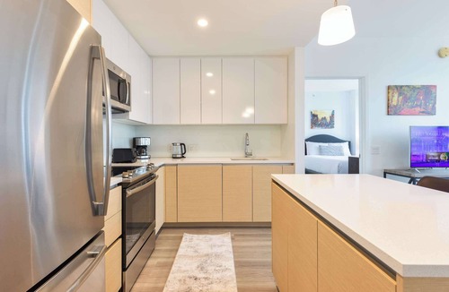 West End Apartment | Luxury Apt Downtown with Pool