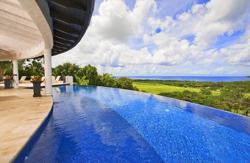 Lancaster Villa | Luxury Art Filled Villa with Pool and Ocean Views - Martello House (6 bed)