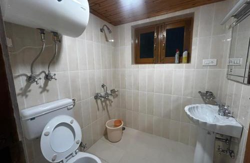 Nishat-Shalimar House | Luxury Ashok Cottage