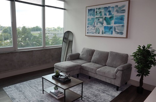 Peachtree Center Apartment | Luxury Atlanta Retreat: Minutes from Downtown, Dining & Attractions